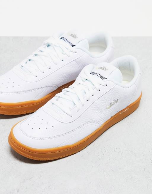 Nike premium trainers discount