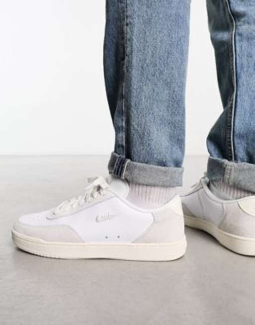 Nike court sales vintage sneaker