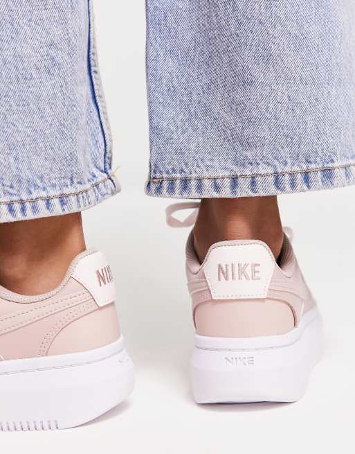 Nike Dunk Low sneakers in rose pink