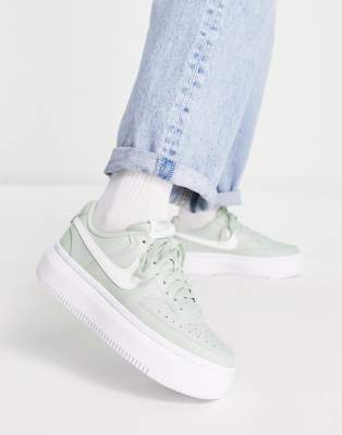 womens white airforce 1