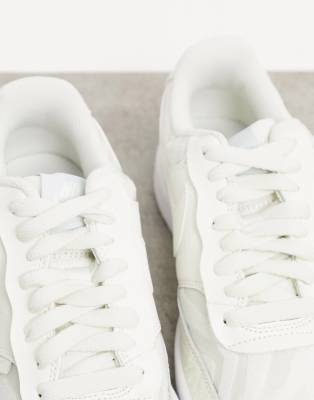 nike court vision low premium trainers in sail white & aura