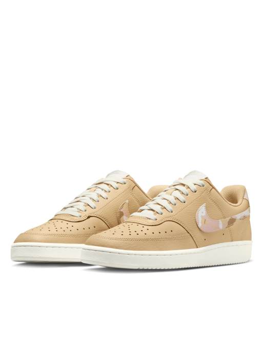 Nike court sale beige