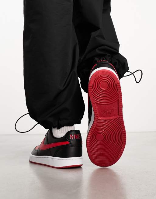 Black and red outlet nike outfit