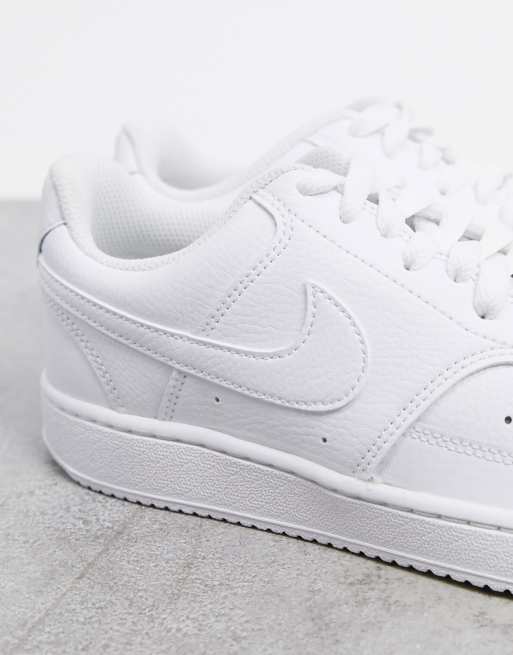 Medicinaal hoofdzakelijk Namens Nike Court Vision Low sneakers in triple white | ASOS