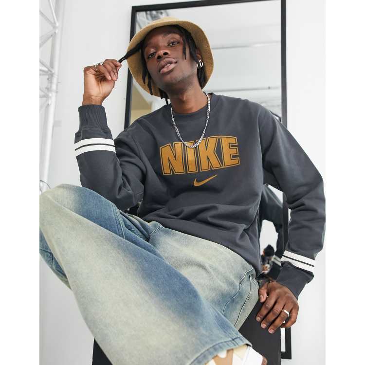 Retro nike sweatshirt online mens