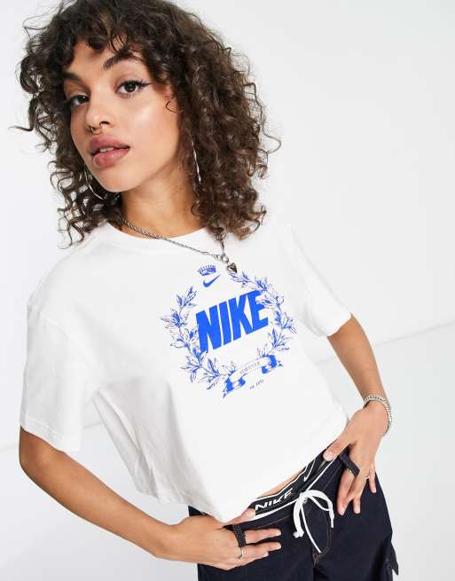 Nike cropped graphic t-shirt in white | ASOS