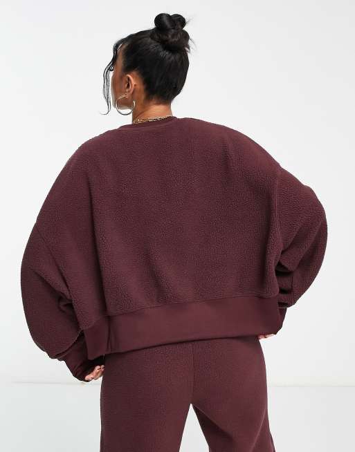 Nike cropped sweatshirt in burgundy | ASOS