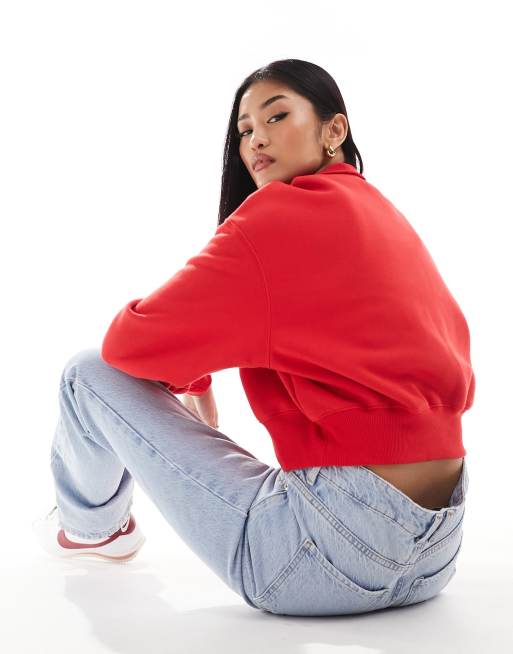 Nike - Cropped sweatshirt med halv lynlås og lille Swoosh-logo i rød fleece, 3 af 4