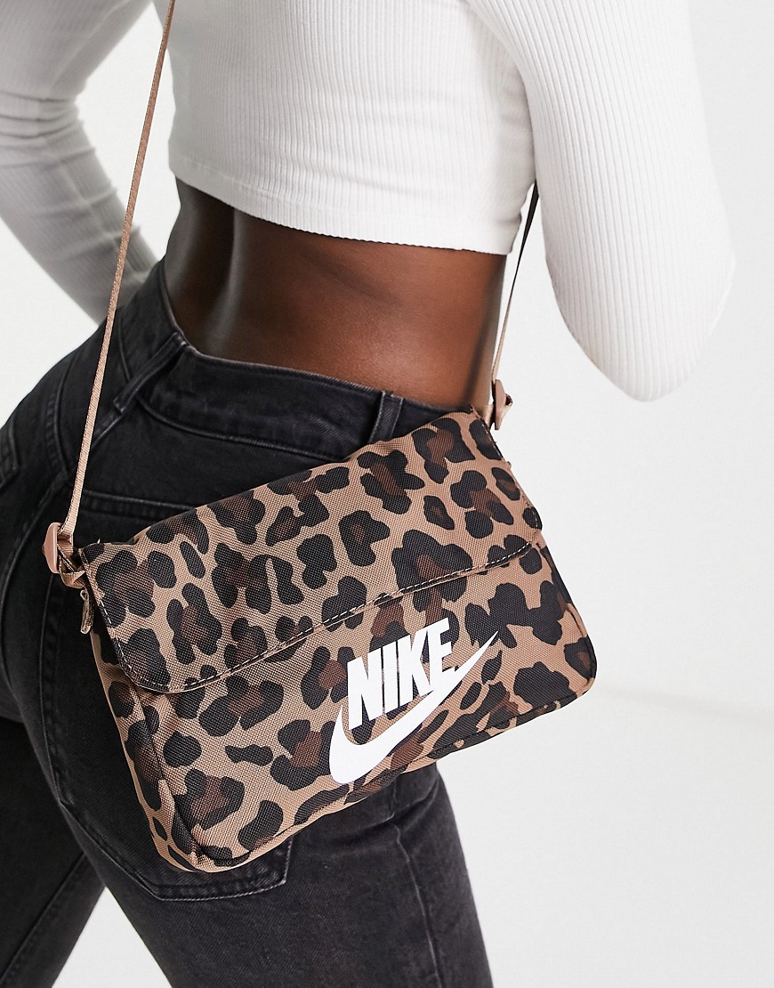 Nike cross body flight bag in leopard print-Brown
