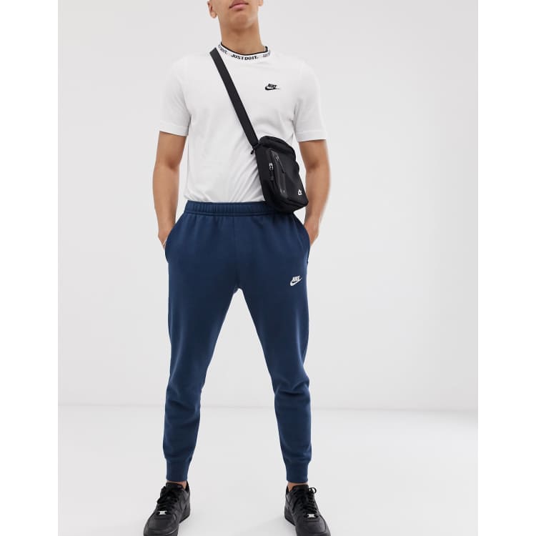 Nike navy best sale club joggers