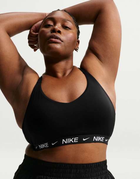 Nike Curve Padded Adjustable Sports Bra in Black