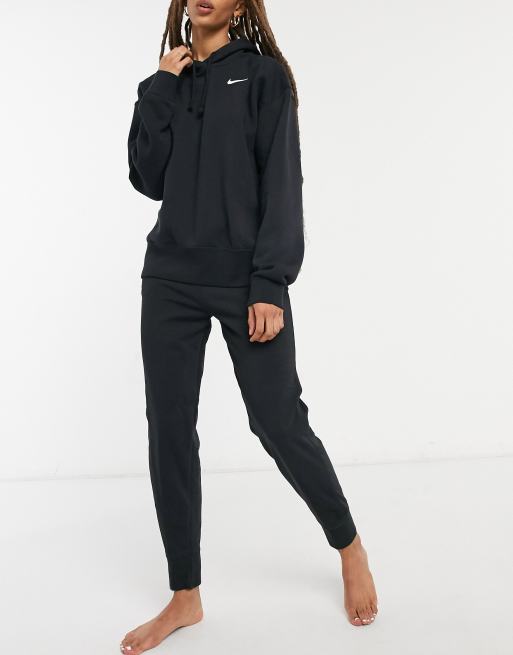 Nike – Czarna bluza z kapturem oversize, z małym logo swoosh na piersi, 4 z 4