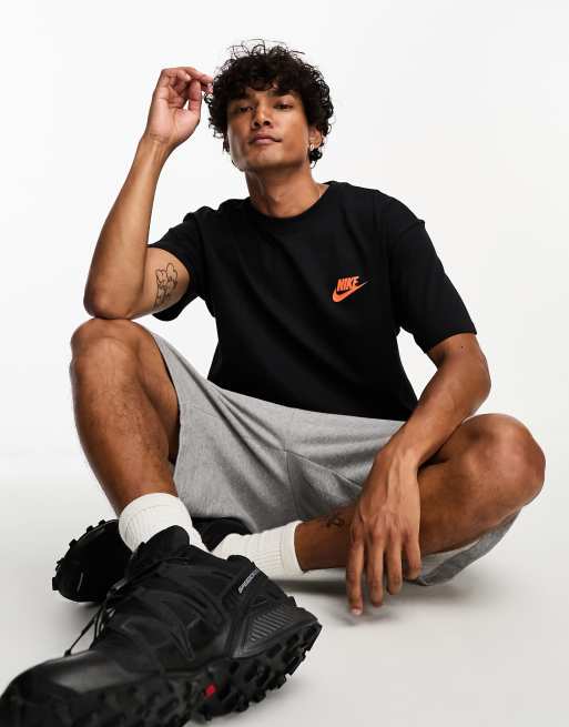 Nike – Czarny T-shirt z nadrukiem samochodu dostawczego na plecach, 3 z 4