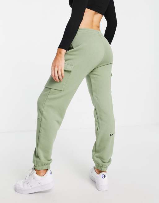 【NIKE】Nike Cargo Dance Pant★様々なスタイリングに!! Nike Dance cargo pant in smoke grey | ASOS