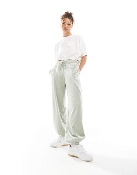 Nike - Dance - Joggingbroek van fluweel in groen - view 1