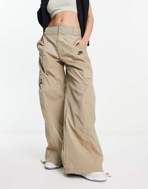 Cargo trousers with on sale pockets