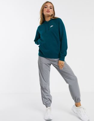 nike dark blue essentials crewneck sweatshirt