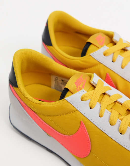 Nike jaune et rouge new arrivals