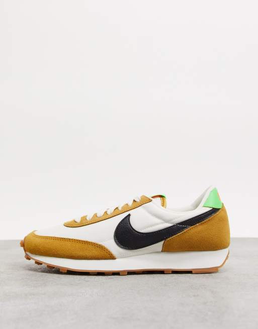 Nike Daybreak Baskets Jaune moutarde