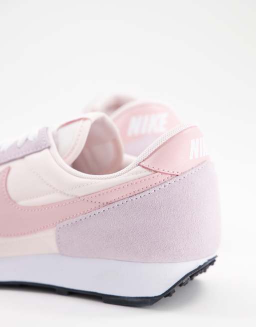 Nike daybreak femme rose hot sale