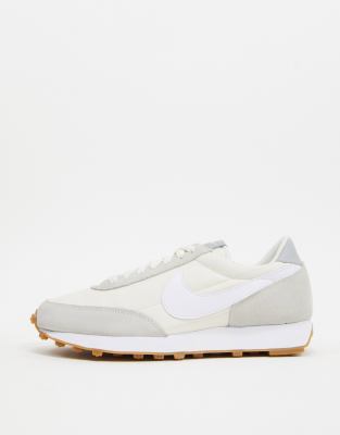 nike gum sole trainers