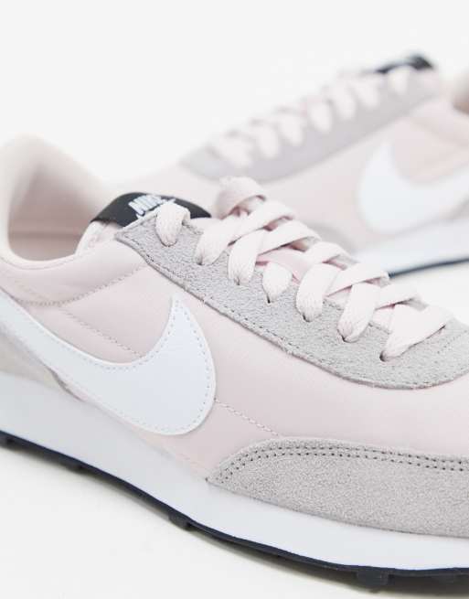 Nike 2025 daybreak lila