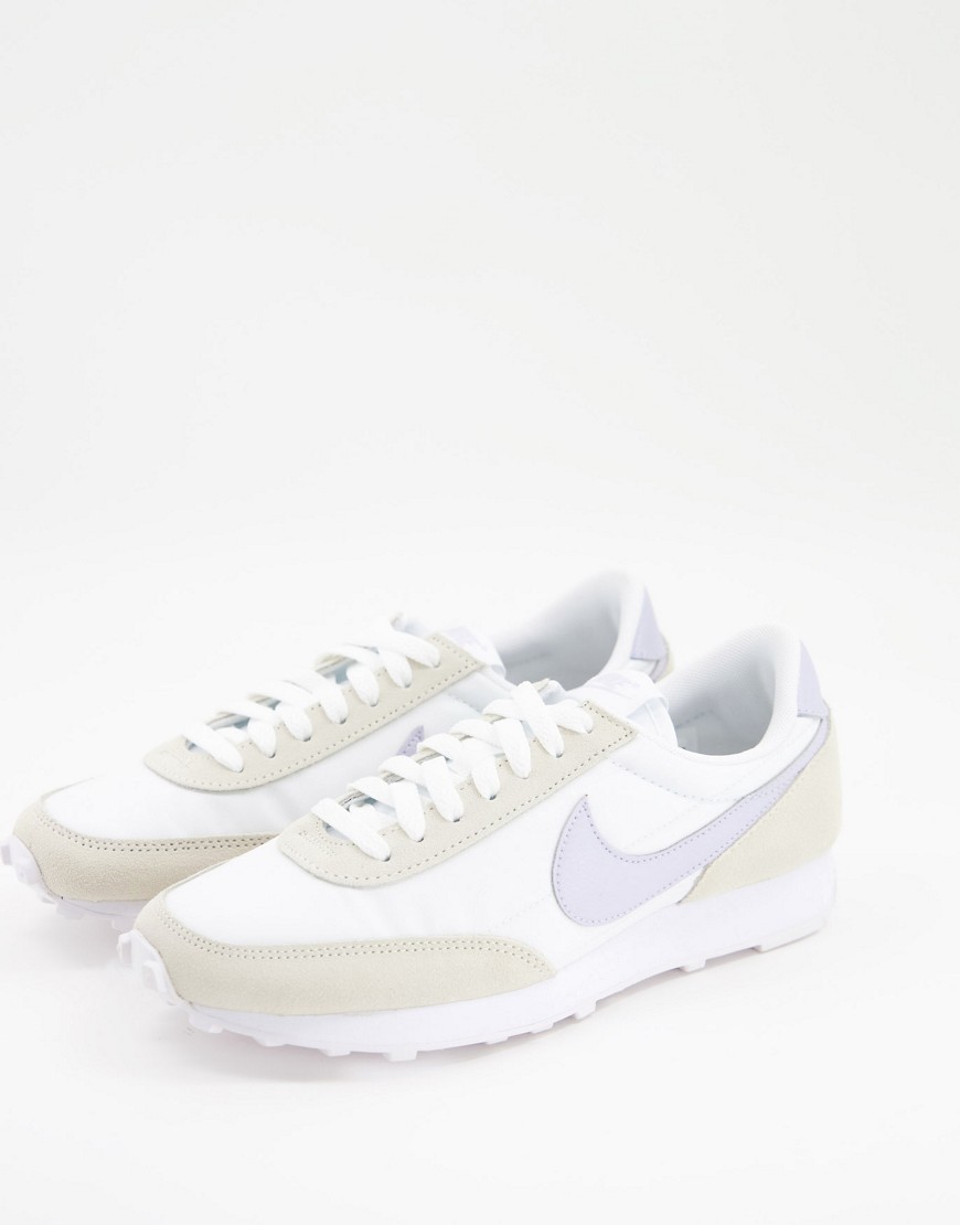 Nike Daybreak sneakers in cashmere/pure violet-White