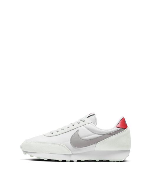 Nike daybreak sales metallic silver