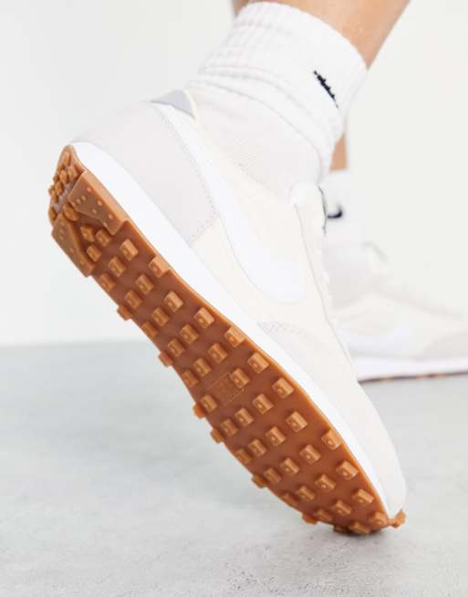 Nike Daybreak sneakers in summit white | ASOS