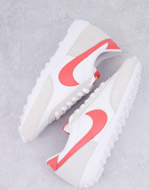 Nike Daybreak sneakers in white/magic ember, 4 of 4