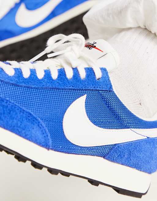 Nike bright blue trainers sales