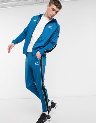 nike dna tracksuit