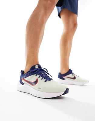 Nike Downshifter 12 in white and navy - ASOS Price Checker
