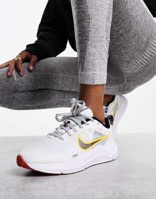 Nike Downshifter Sneakers In White In White