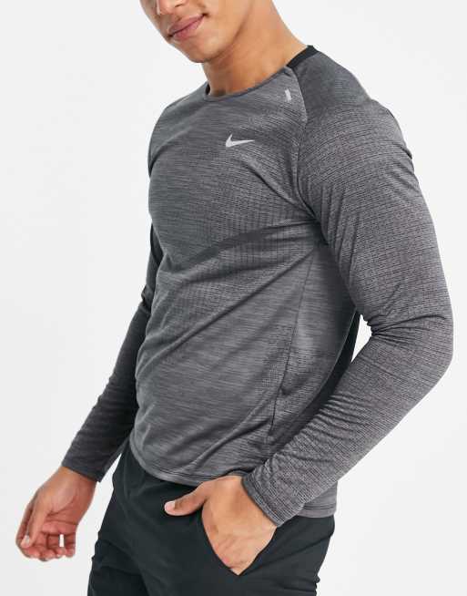 Nike Techknit Men's Dri-Fit ADV Long-Sleeve Running Top