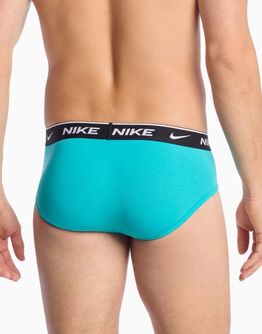 Nike Dri-FIT Essential Cotton 5 pack hip briefs in multi, 4 of 4