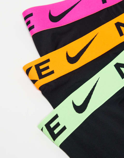 Nike - Dri-Fit Essential Micro - Confezione da 3 boxer aderenti neri in microfibra Dri-Fit con vita elasticizzata arancione, rosa e verde fluo, 4 di 4