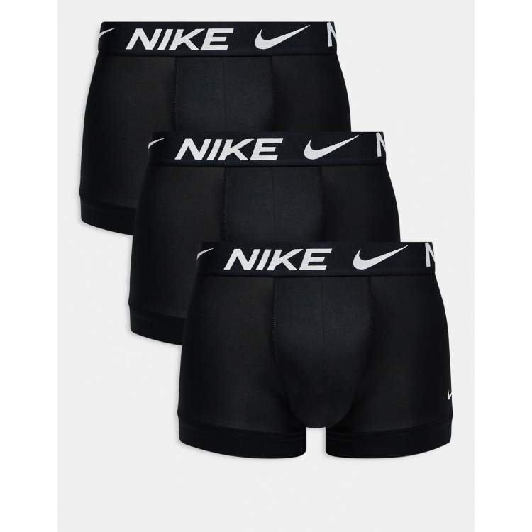 208195584-1-black?$n_750w$&wid