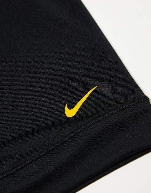 Nike Dri-Fit Essential Microfibre trunks 3 pack in black with contrast waistband, 3 of 4