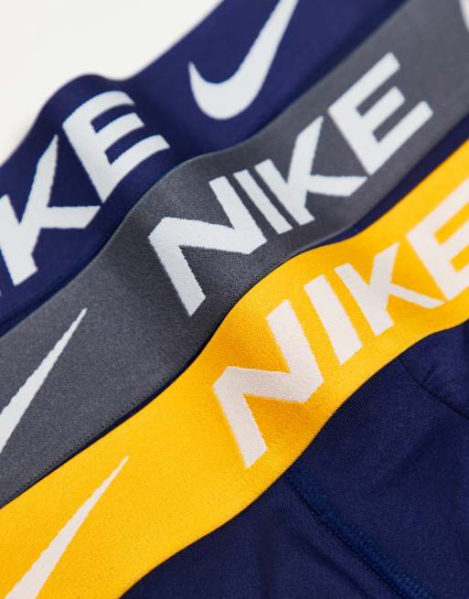 Nike - Dri-FIT - Essential - Set van 3 microvezel boxershorts in marineblauw met contrasterende taillebanden, 3 van 3