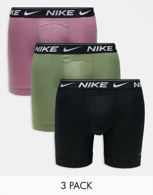 Nike Nike Dri-Fit ultra comfort 3 pack boxer brief in green/black/plum-Multi