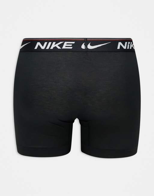 Nike – Dri-FIT Ultra Comfort – 3er-Pack Boxershorts in Schwarz/Grau bedruckt/Grün, 2 von 4