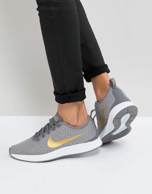 nike dualtone racer women's black and gold