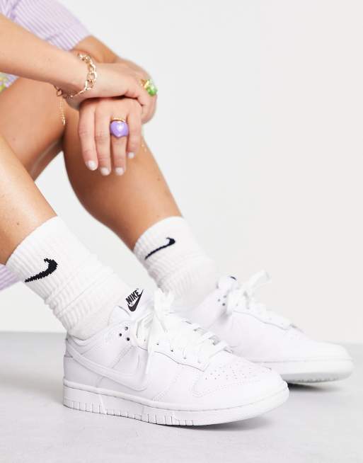 Nike – Dunk – Białe buty sportowe o niskim profilu 