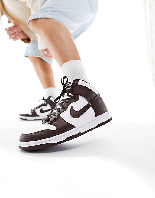 Nike Dunk High Retro sneakers in brown and white