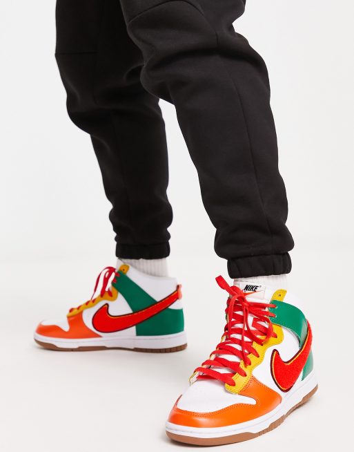 Nike – Dunk High – Sneaker in Weiß, Grün und Rot mit Retro-Swoosh-Logo, 4 von 4