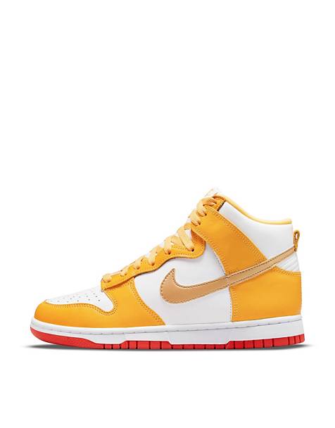 Nike Dunk High sneakers in university gold / white