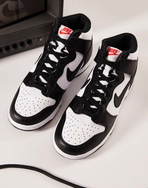 Nike Dunk High trainers in white and black