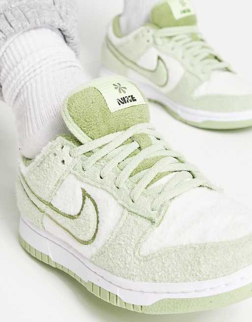 Nike blanche et discount verte