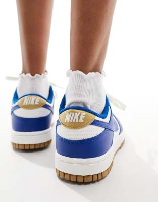 sb dunk gum sole